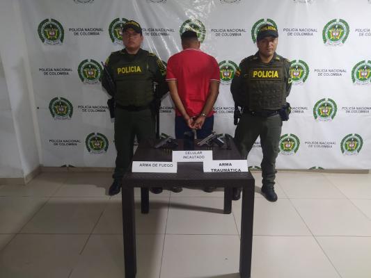 Capturado por intimidar con arma de fuego 