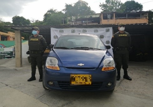 En el operativo se logró la recuperación de un vehículo de servicio particular