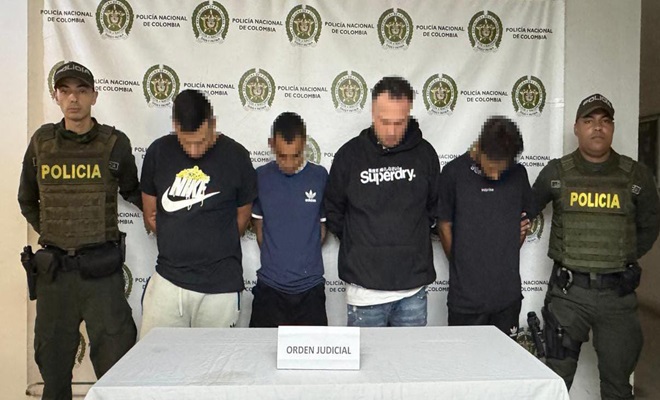 Usaban como fachada, vehículos de servicio público para hurtar a turistas extranjeros y nacionales