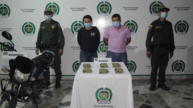 Incautamos más de 3 mil dosis de marihuana cuando eran transportadas por una pareja en una motocicleta