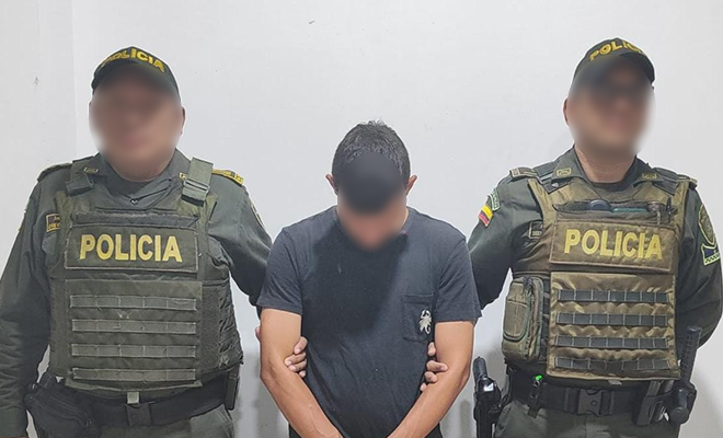 Cuatro capturados en flagrancia por el delito de extorsión