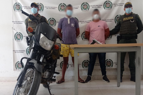 Dos personas fueron capturadas por el hurto de un celular en Riohacha