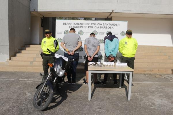 Capturados por el delito de porte ilegal de arma de fuego 