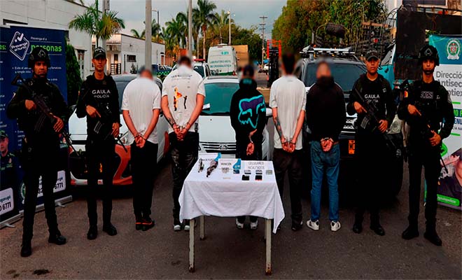 cinco capturados por la Policía Nacional