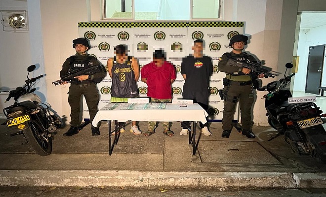 En flagrancia fueron capturados tres hombres que se hacían pasar como integrantes del ELN para extorsionar a comerciantes