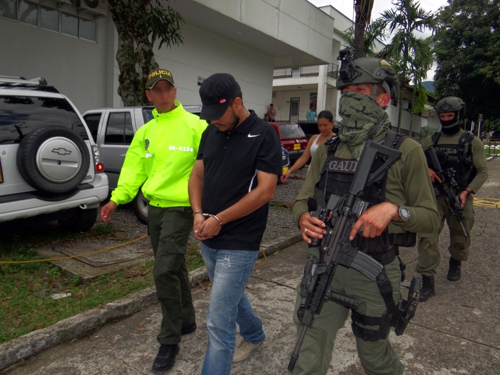 Caen dos presuntos principales cabecillas y otros 20 integrantes