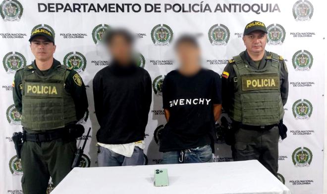 Capturados dos presuntos ladrones de celulares en Rionegro