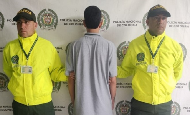 Se le señala de haber cometido un homicidio con arma de fuego