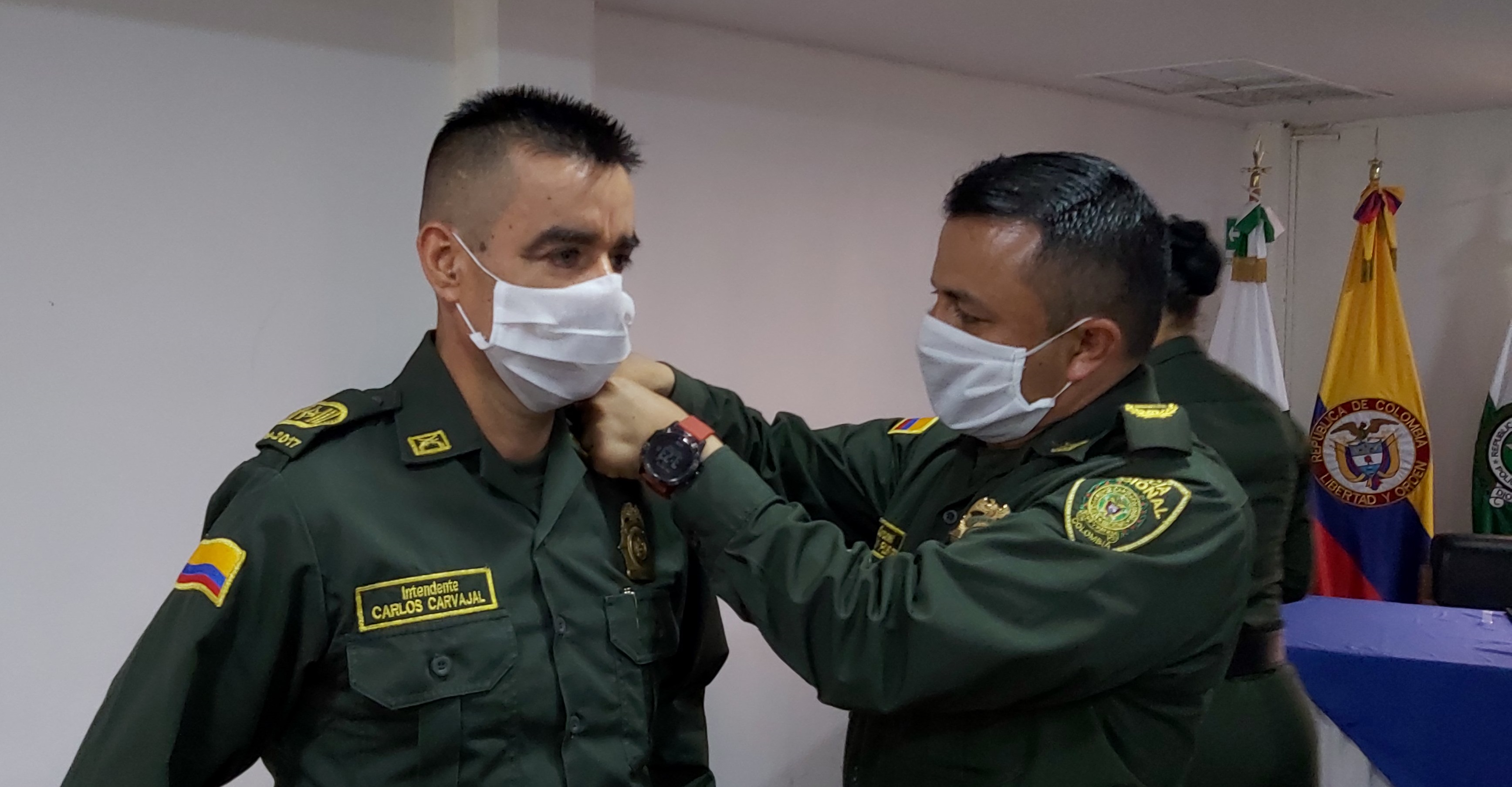 A tres integrantes del nivel ejecutivo de la policía se les impuso el nuevo grado 