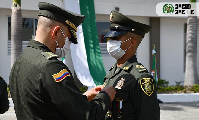 La Escuela Simón Bolívar gradúa, 192 nuevos policías