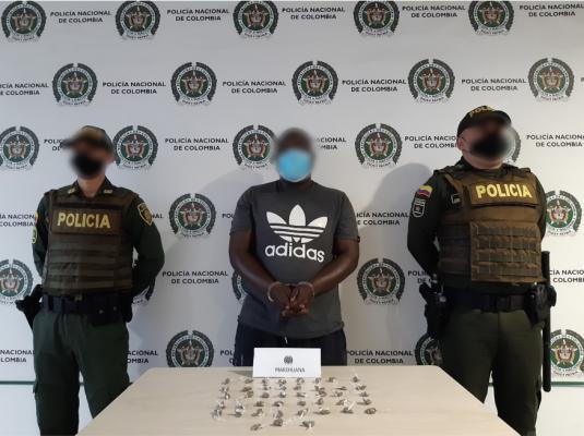 Hombre de 26 años a responder ante las autoridades por el delito de tráfico, fabricación o porte de estupefacientes