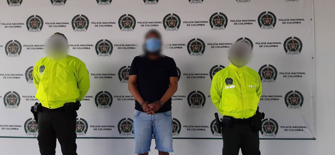 Tendrá que responder por los delitos de homicidio y tráfico fabricación o porte de armas de fuego o municiones.