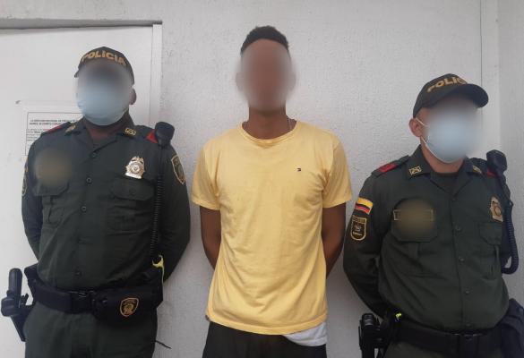 Rápida reacción Policial permite la captura en flagrancia de dos hombres por el delito de homicidio.