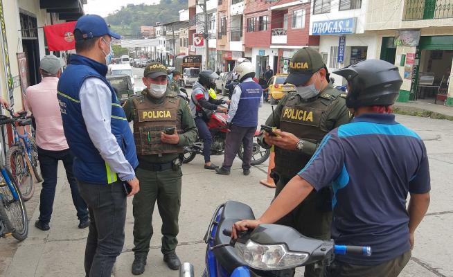 Comando_situacional_en_el_municipio_de_vélez_4