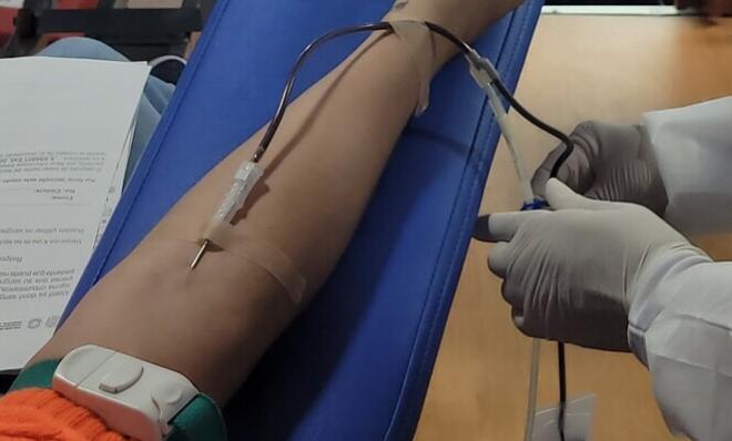 Persona donado sangre