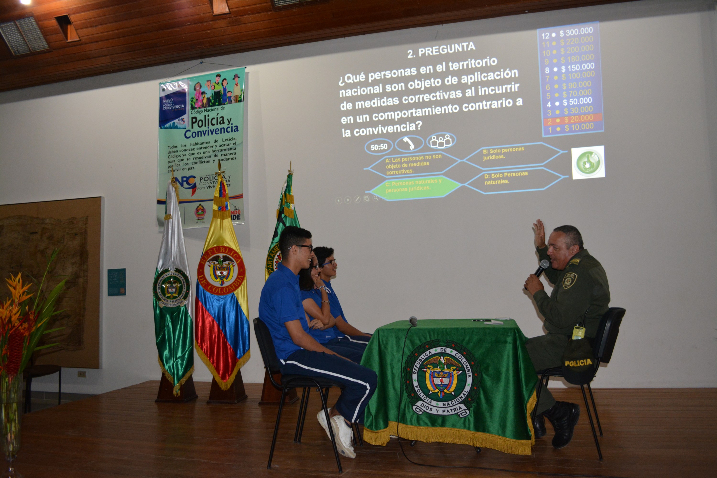 Pedagogía- lúdica- didáctica convergen en un ambiente ameno para aprender del “código”.