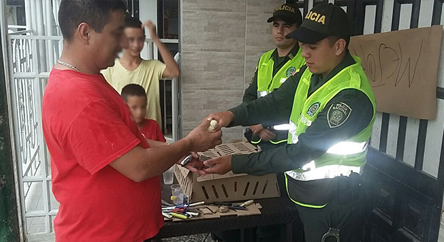 La Policía Nacional-llevo a cabo jornada de “plan desarme”-en el municipio de El Dorado