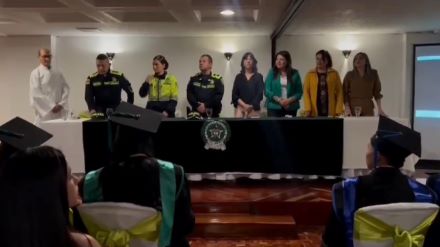 Técnico en Asistencia Administrativa y Tecnólogo en Gestión Contable y Financiera.