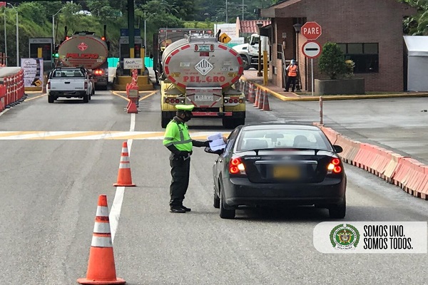Controles-tránsito-durante-puente-festivo1