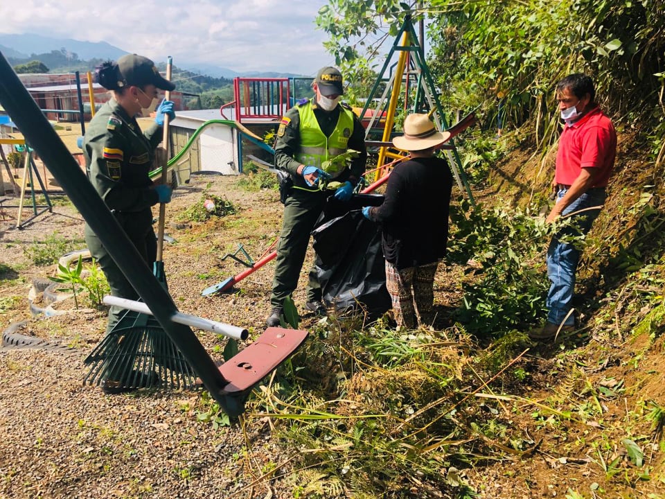 Jornada de ornato y embellecimiento a parques infantiles en Tolima 