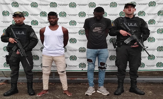 Capturados en flagrancia extorsionando a comerciantes  