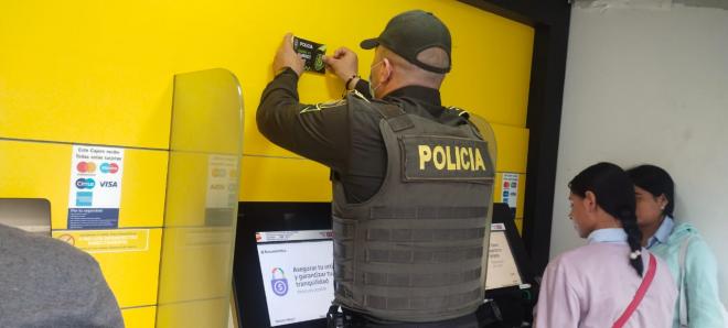 Acompañamiento de la policía 