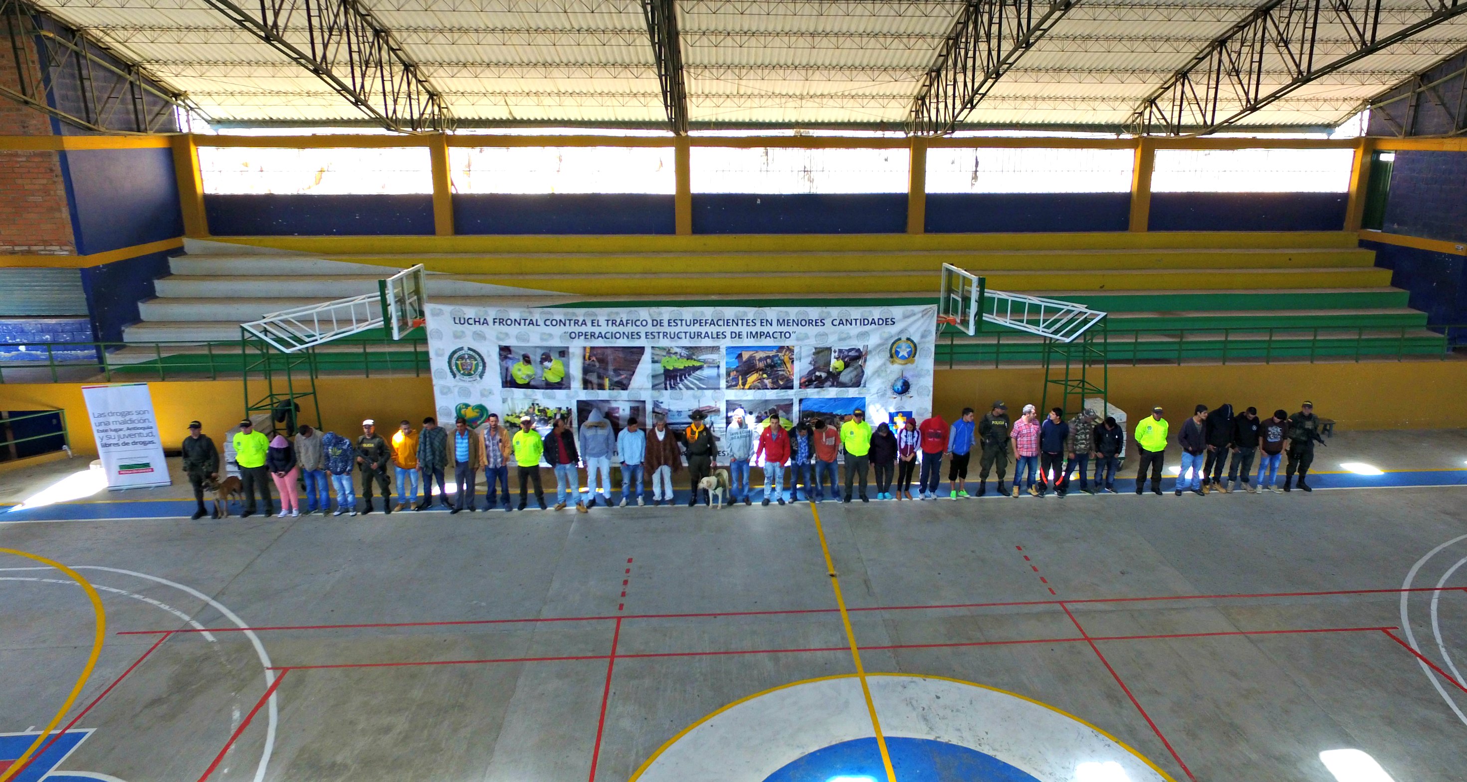 Caen-28-integrantes-de-la-banda-delincuencial-“la-oficina”-al-servicio-de-“la-terraza”-1