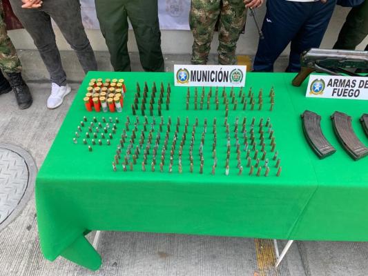 descubierto material Bélico