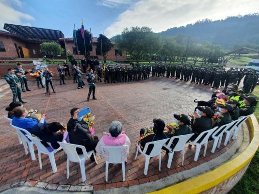 Celebraci&oacute;n d&iacute;a de la Mujer por parte de la Escuela de Gu&iacute;as y Adiestramiento Canino.