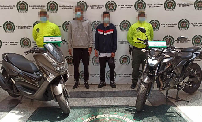 dos capturados por hurto a motocicletas