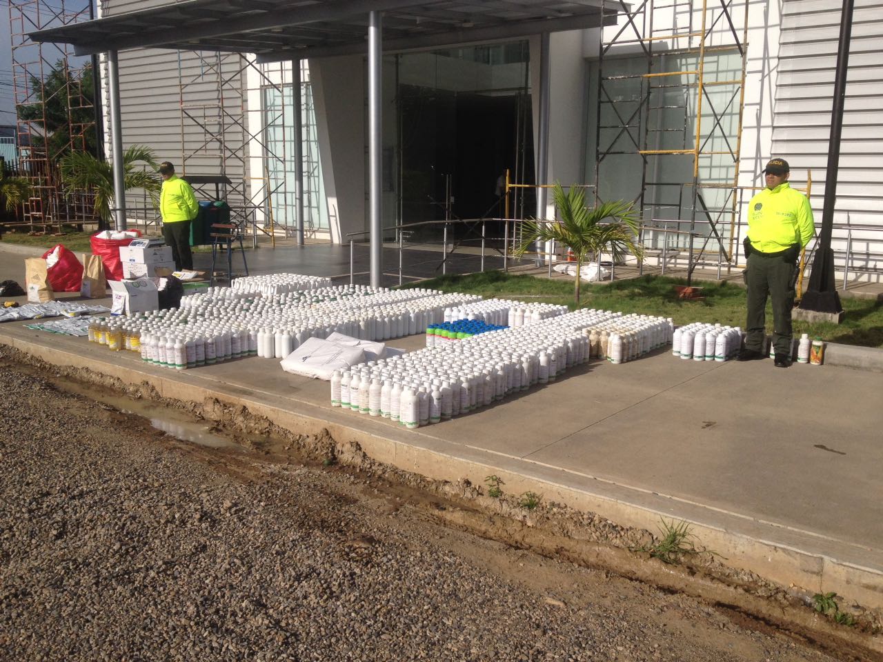 Dos-personas-fueron-capturas-en-el-municipio-de-Villa-del-Rosario-por-el-delito-de-usurpación-de-derechos-de-propiedad-industrial 