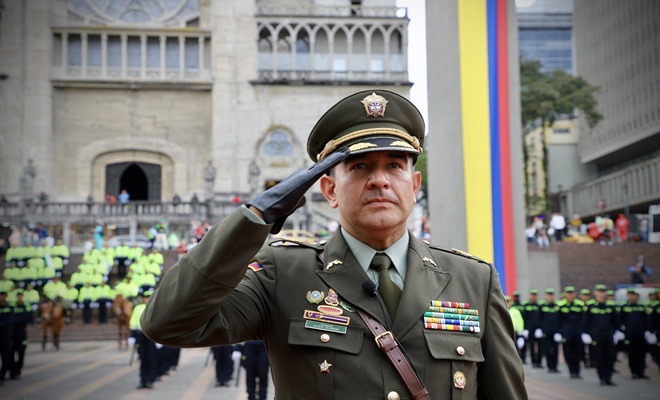 Coronel Alex Dur&aacute;n Santos 