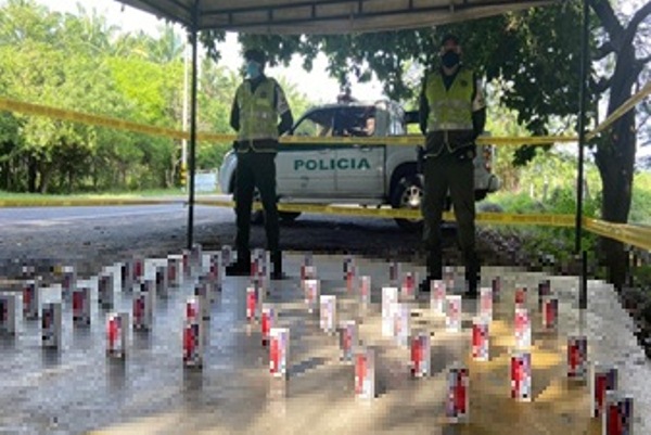 En-puesto-de-control-lo-gramos-la-incautación-de-320-celulares