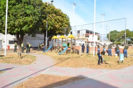En-Valledupar-adelantamos-planes-de-atención-integral-de-entornos-y-parques-2