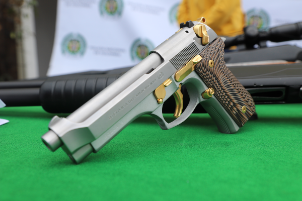 Mediante orden judicial dos hombres fueron capturados por los presuntos delitos de secuestro simple y fabricación, porte o tenencia de armas de fuego