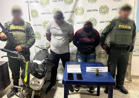 En el marco de la ’Seguridad Humana’, y acciones desarrolladas en municipios del Departamento de Policía Córdoba, se logró capturar a un hombre y una mujer, quienes harían parte de una subestructura multicrimen