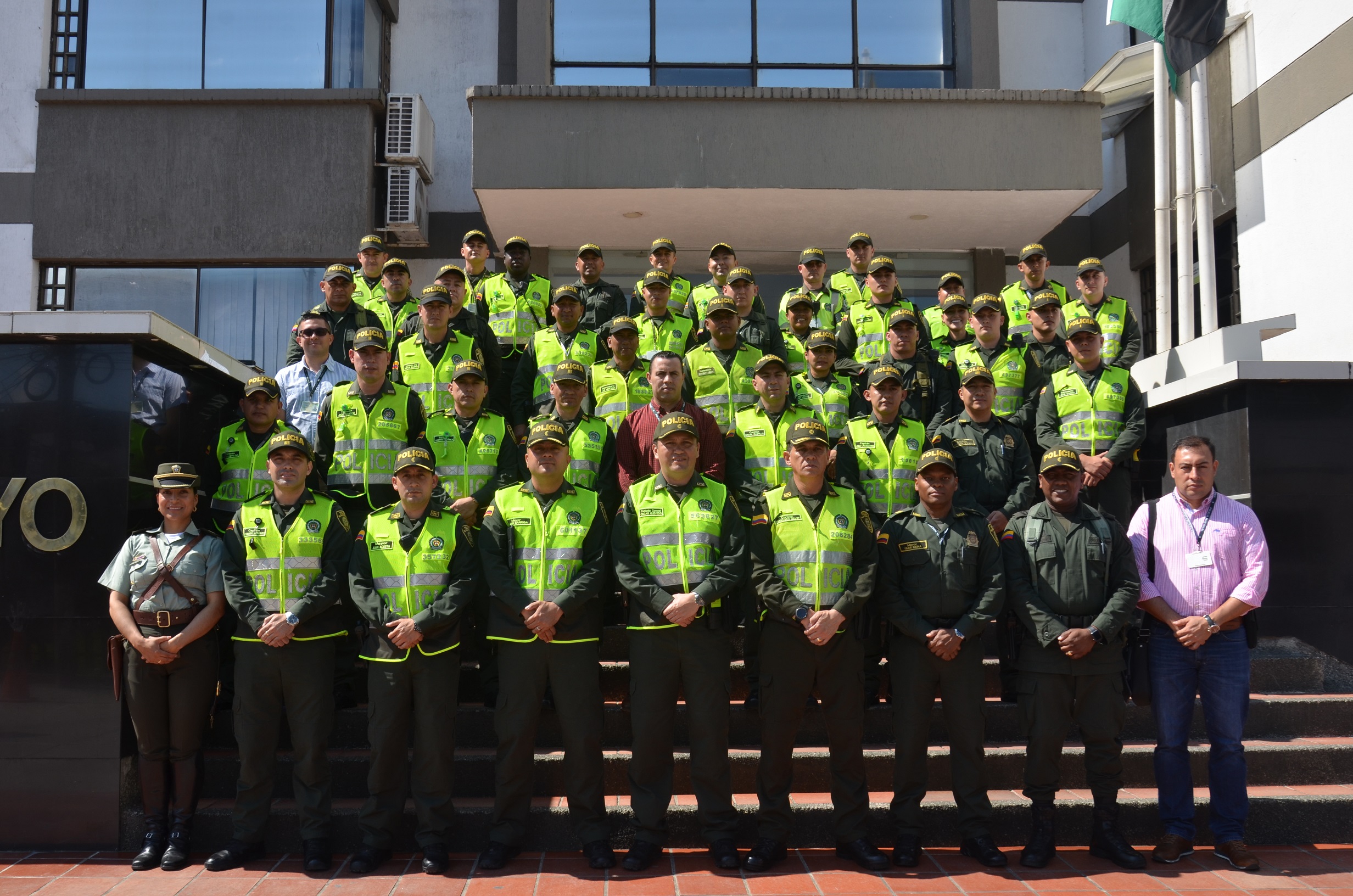  Primera junta de comandantes y distritos de Policía en Mocoa