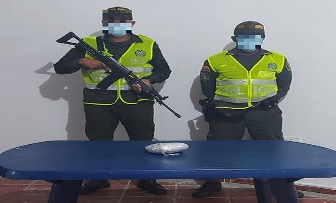En Quibdó sorprendimos a tres sujetos por el delito de microtráfico y los capturamos 