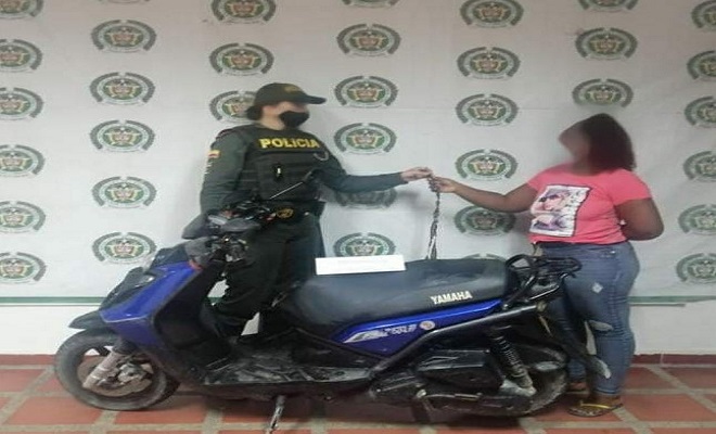 En una rápida reacción recuperamos motocicleta y la entregamos a su propietario