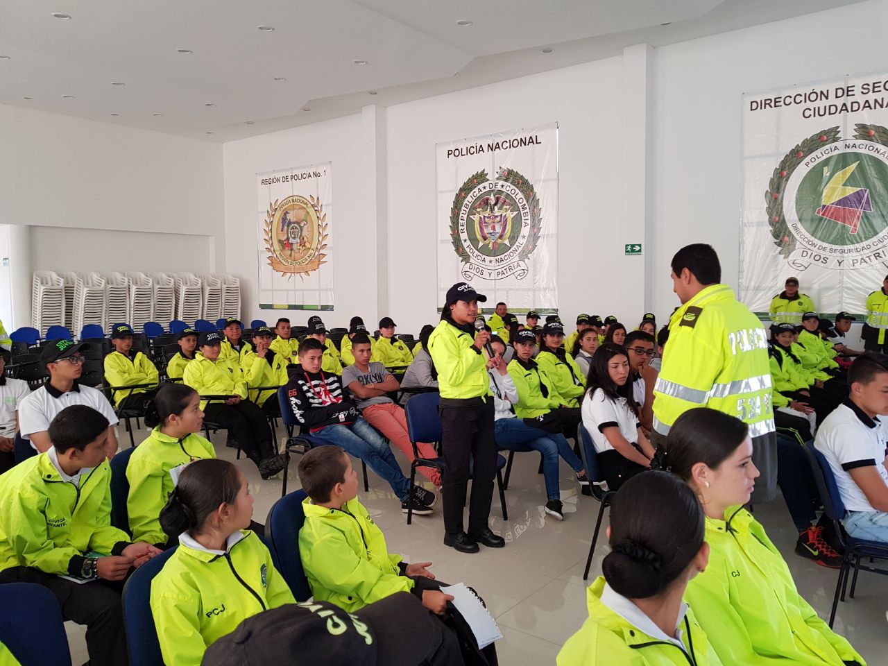 Encuentro departamental de cívicas juveniles 