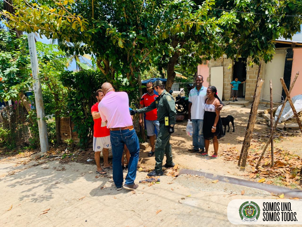 Acompañamos a la Gobernación Departamental en la entrega de 100 mercados