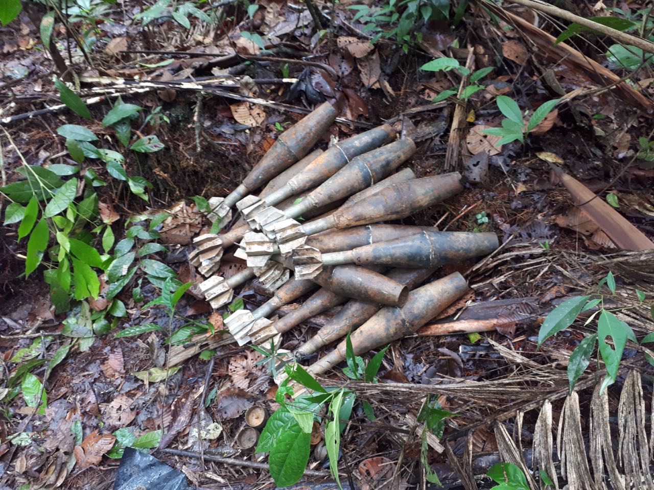 La-Policía-Nacional-responden-al-ataque-del-ELN-en-Cáceres-Antioquia