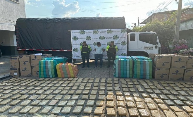 Gigantesco cargamento de marihuana pretendía llegar a la costa atlántica