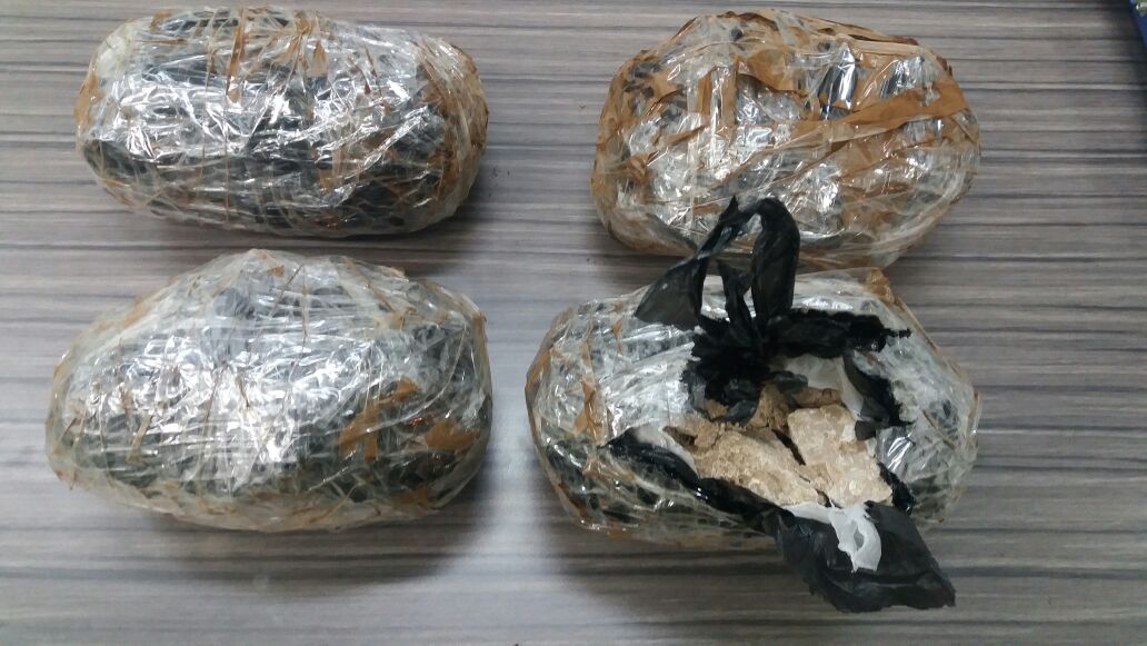 estupefaciente-base-coca-envueltos-bolsas