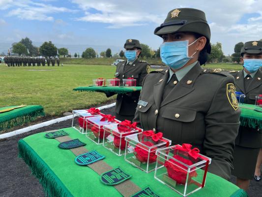 Ascenso de un personal de Nivel Ejecutivo e ingreso al grado de Subintendente de patrulleros de la Policía Nacional 