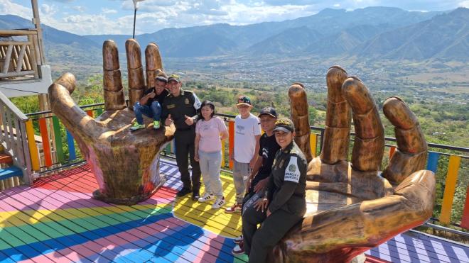 familia en el mirador
