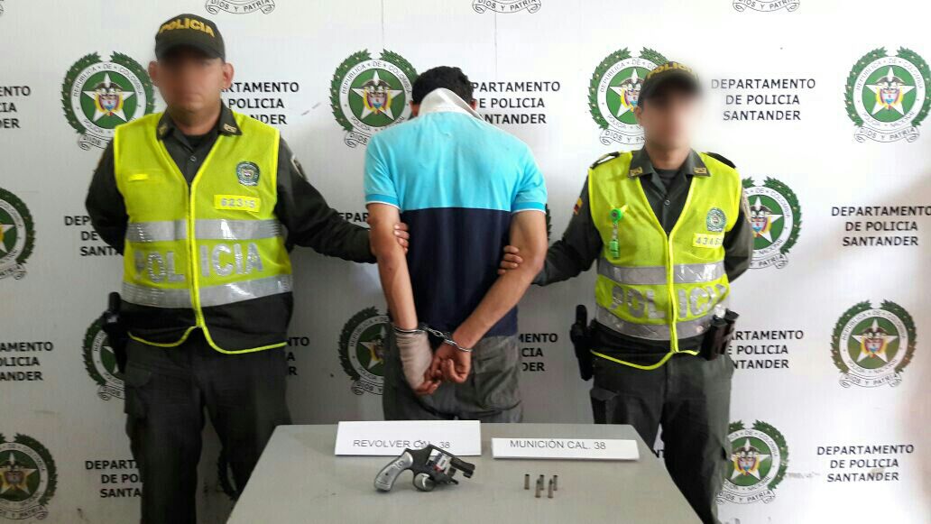 Capturado por agredir con arma de fuego a dos personas