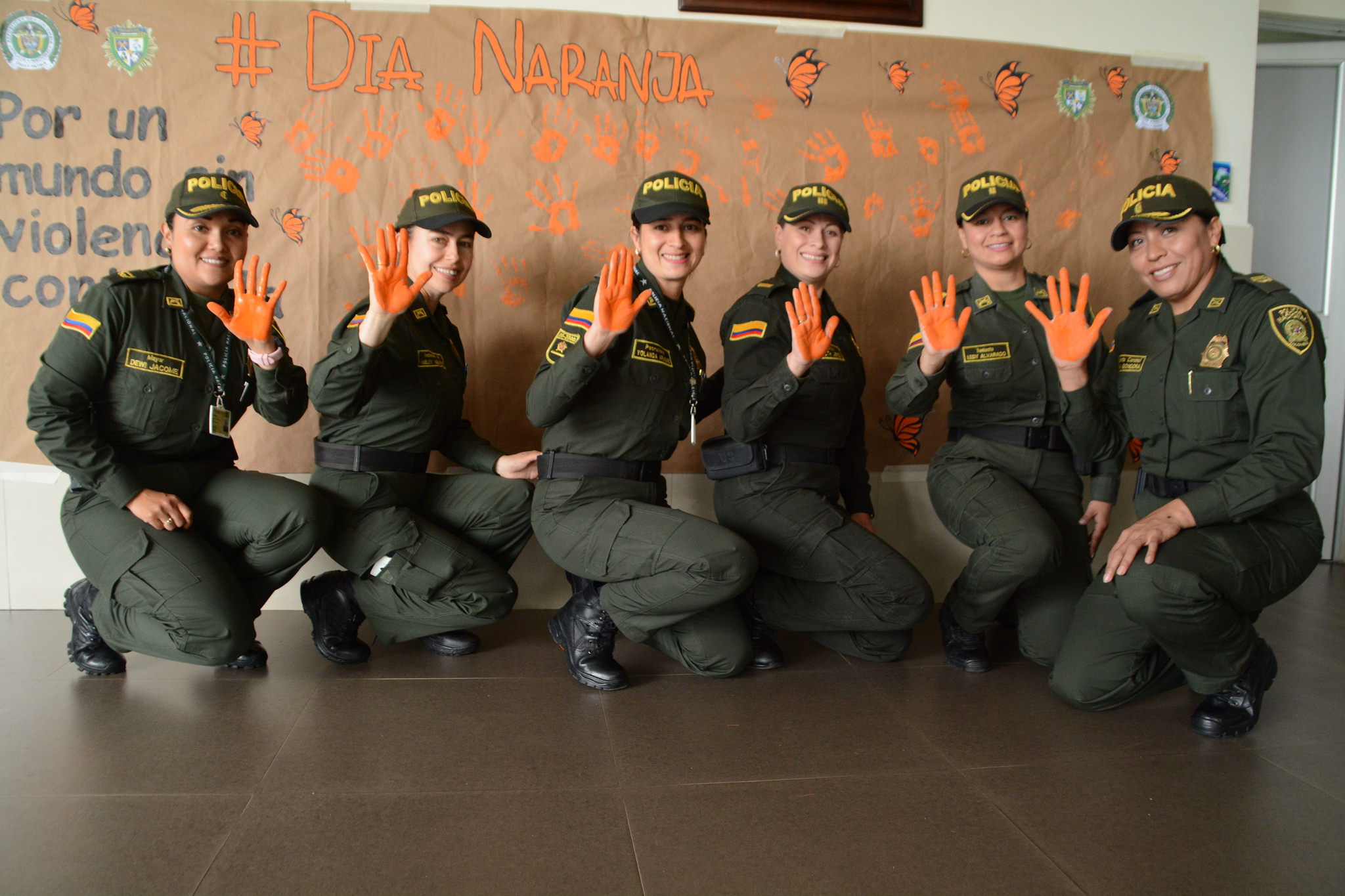 La Policía Nacional se une a la campaña #DíaNaranja