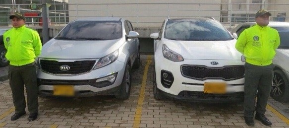 112-vehículos-y-122-motocicletas-recuperadas-así-como-la-incautación-de-más-de-1.581-autopartes-es-el-resultado-de-fuertes-operativos-en-Cundinamarca