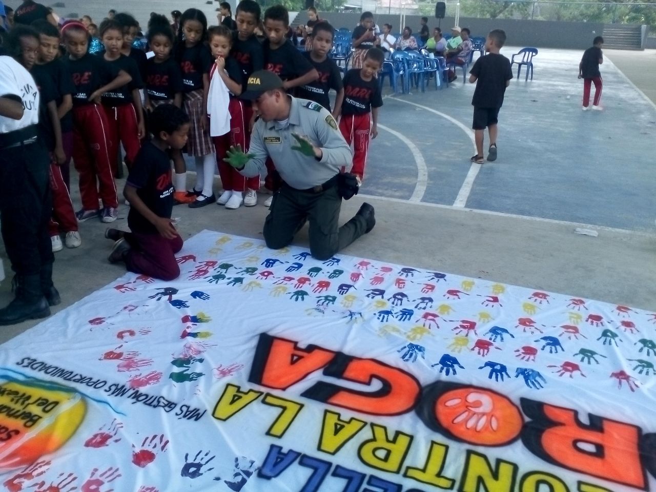 Esta actividad permitió integrar a un centenar de personas 